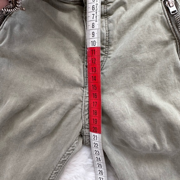 ZARA Cargo style Khaki Joggers - Picture 5 of 7